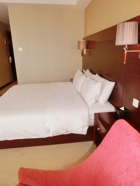 Ramada Shanghai Wujiaochang Номер фото